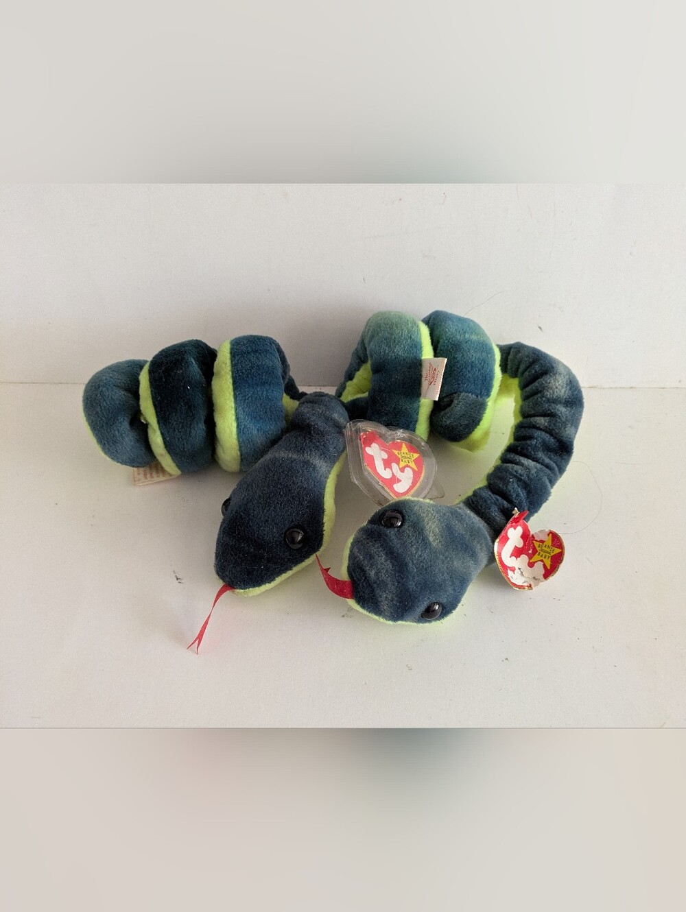 Ty Plush Beanie Baby Snake Duo in Navy and Lime Hissy 1997